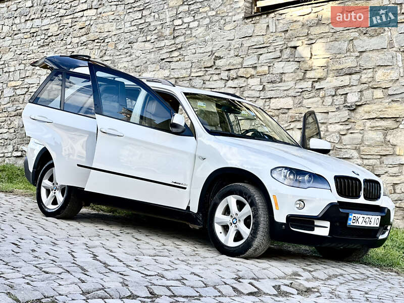 Внедорожник / Кроссовер BMW X5 2010 в Каменец-Подольском