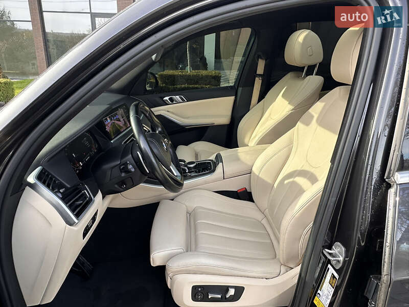 Внедорожник / Кроссовер BMW X5 2020 в Ужгороде