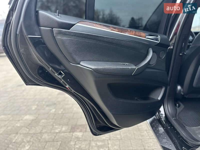 Внедорожник / Кроссовер BMW X5 2007 в Владимире