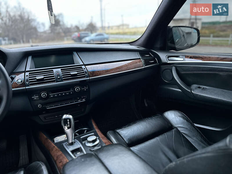 Внедорожник / Кроссовер BMW X5 2007 в Владимире