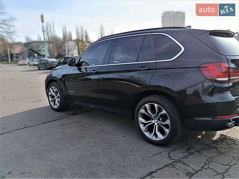 Внедорожник / Кроссовер BMW X5 2015 в Одессе