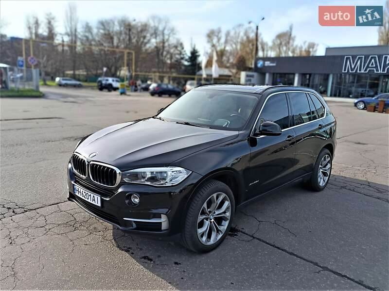 Внедорожник / Кроссовер BMW X5 2015 в Одессе