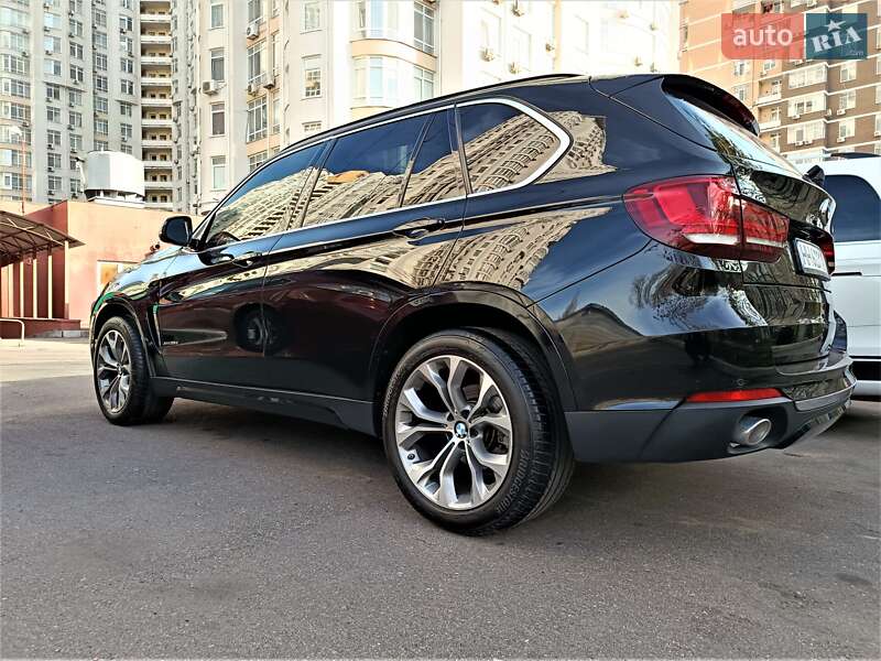 Внедорожник / Кроссовер BMW X5 2015 в Одессе