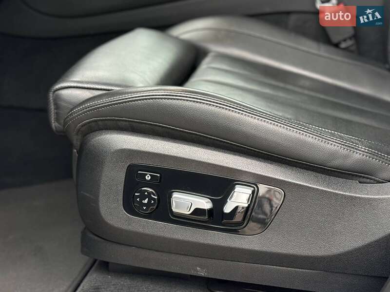 Внедорожник / Кроссовер BMW X5 2019 в Киеве