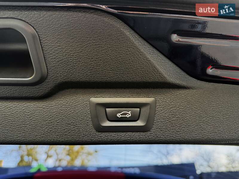 Внедорожник / Кроссовер BMW X5 2015 в Киеве