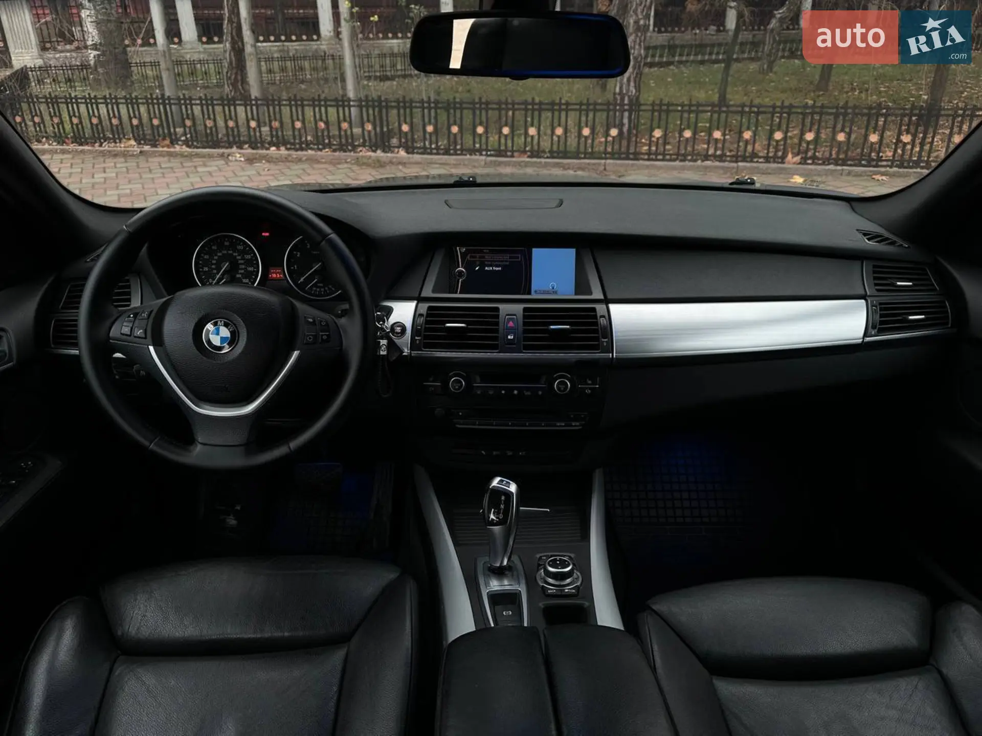 2011 BMW X5 - мініатюра 17