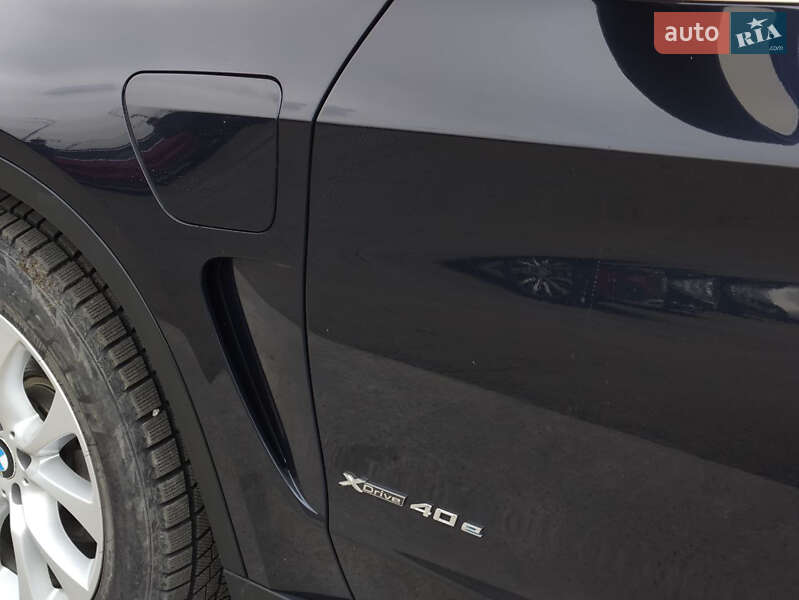 Внедорожник / Кроссовер BMW X5 2016 в Киеве