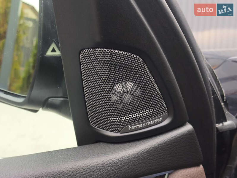 Внедорожник / Кроссовер BMW X5 2016 в Киеве