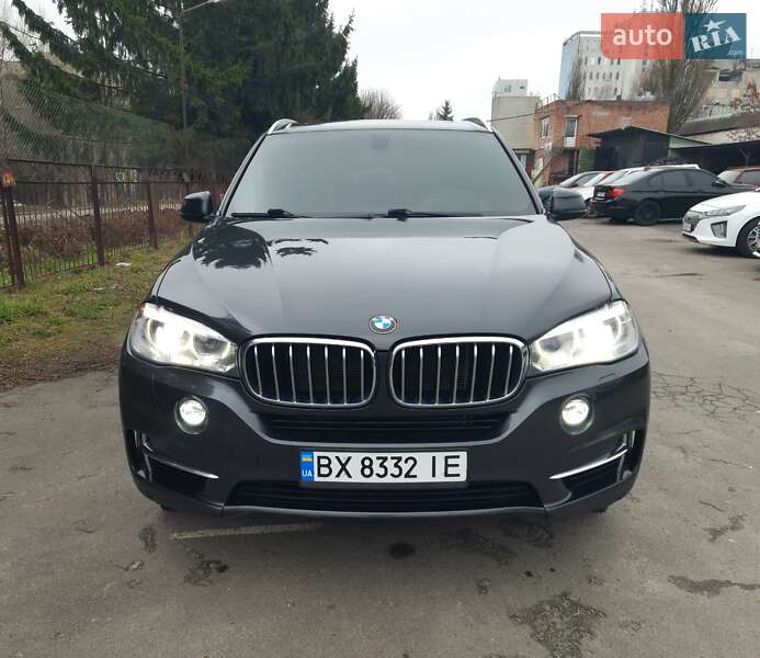 Внедорожник / Кроссовер BMW X5 2017 в Хмельницком