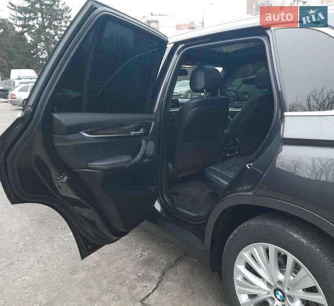 Внедорожник / Кроссовер BMW X5 2017 в Хмельницком