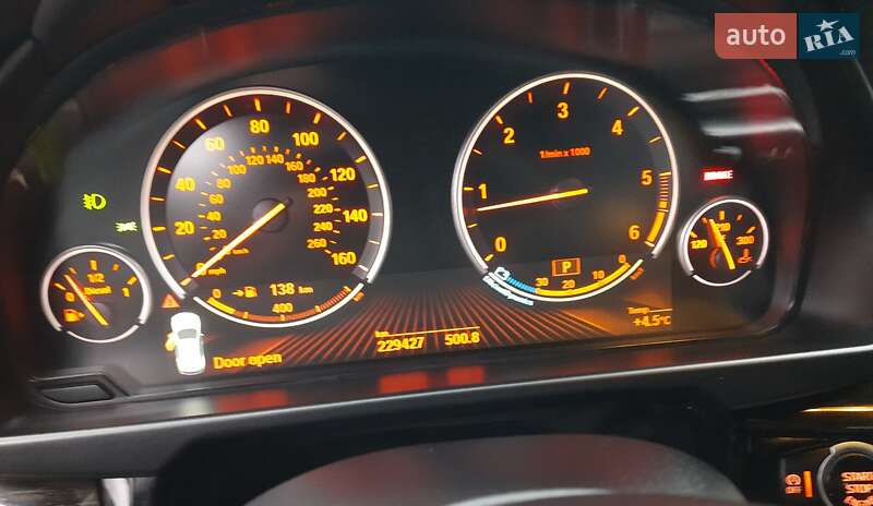 Внедорожник / Кроссовер BMW X5 2017 в Хмельницком