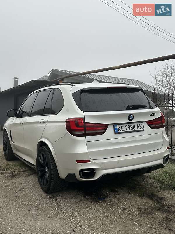 Внедорожник / Кроссовер BMW X5 2015 в Днепре