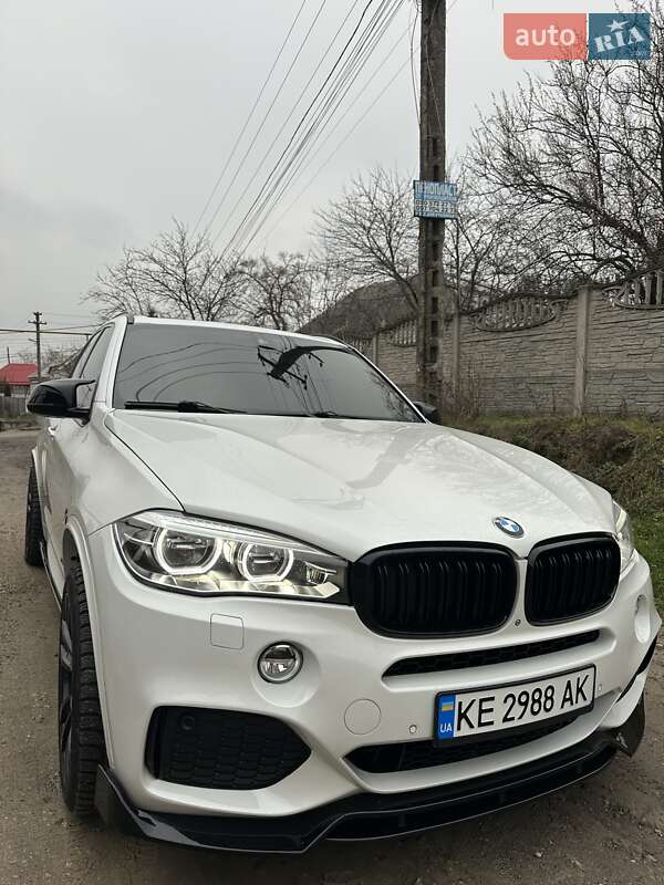 Внедорожник / Кроссовер BMW X5 2015 в Днепре