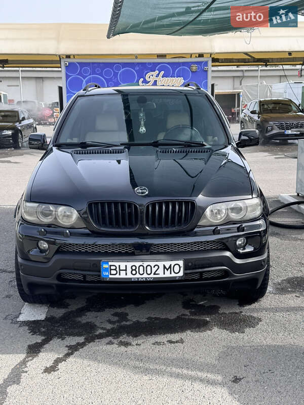 Внедорожник / Кроссовер BMW X5 2004 в Измаиле