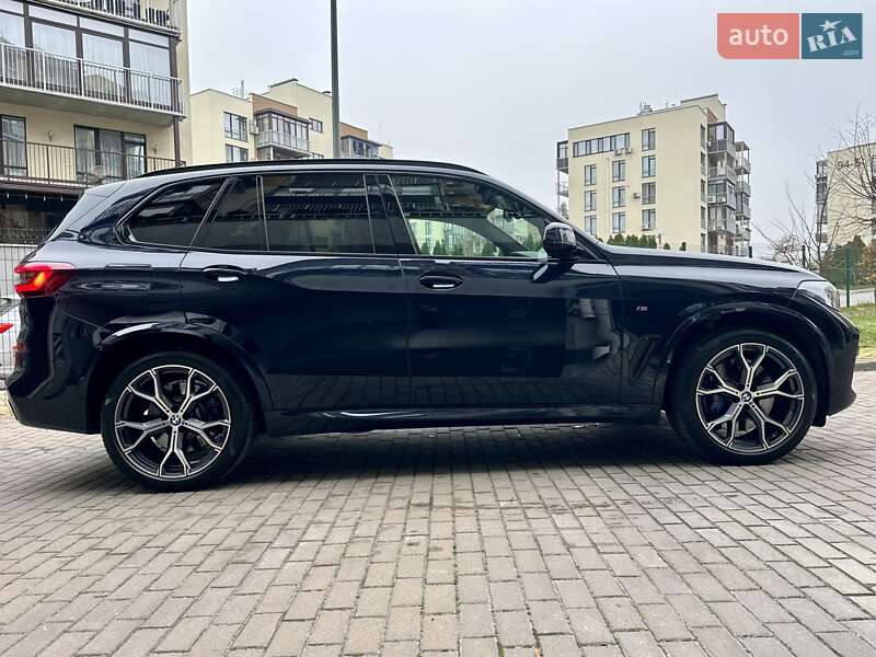 Позашляховик / Кросовер BMW X5 2022 в Києві