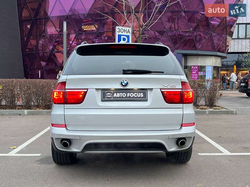 Внедорожник / Кроссовер BMW X5 2013 в Киеве