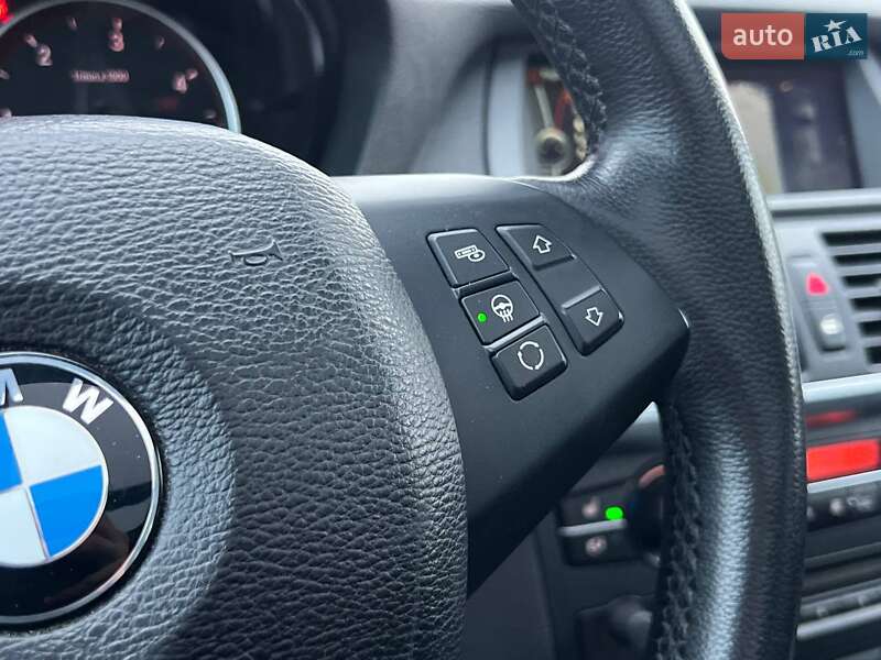 Внедорожник / Кроссовер BMW X5 2013 в Киеве