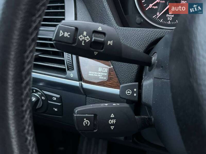 Внедорожник / Кроссовер BMW X5 2013 в Киеве