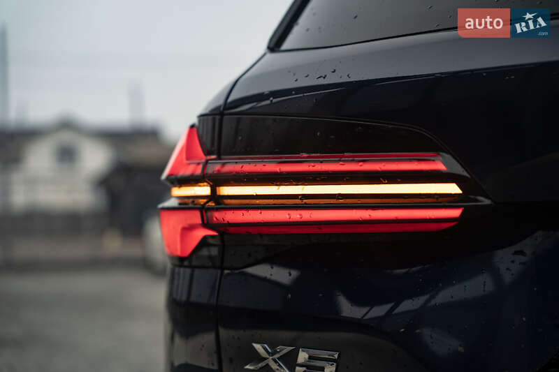 Внедорожник / Кроссовер BMW X5 2022 в Черновцах