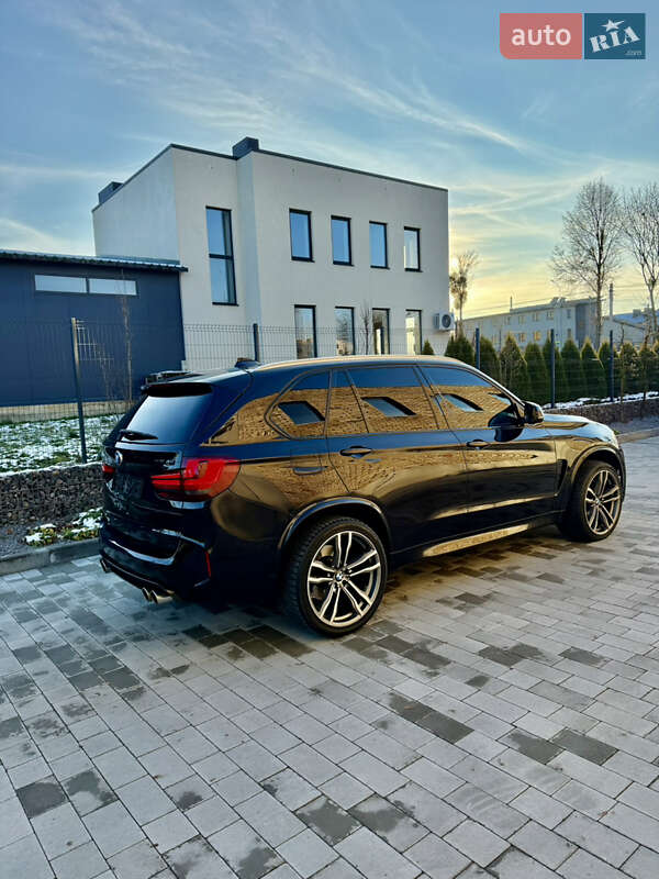 Внедорожник / Кроссовер BMW X5 2015 в Луцке