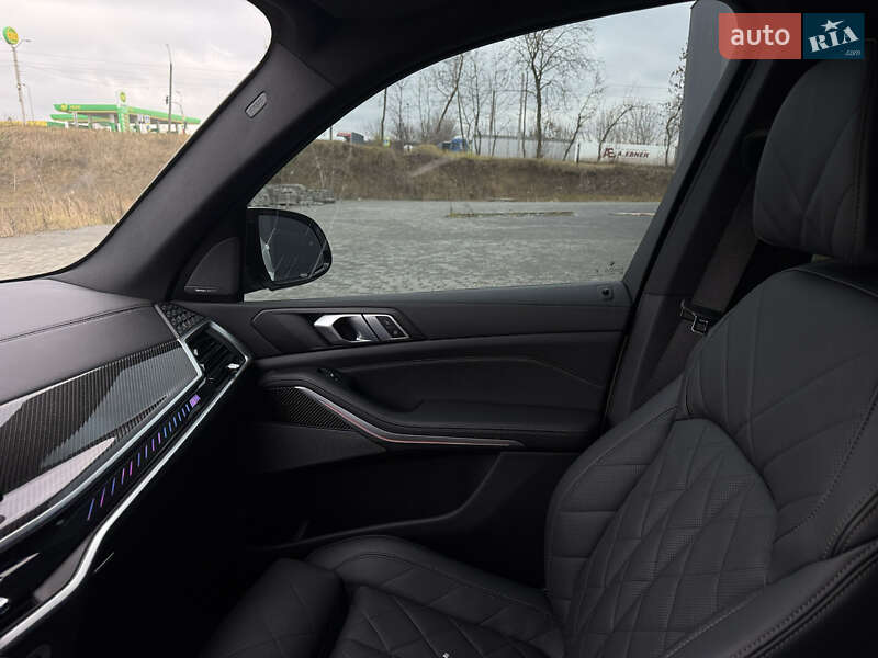 Внедорожник / Кроссовер BMW X5 2023 в Хмельницком