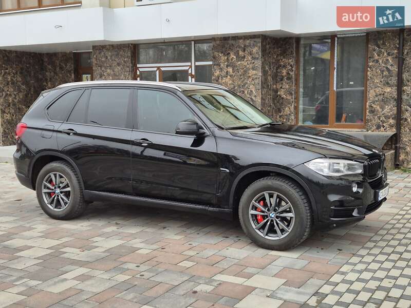 Позашляховик / Кросовер BMW X5 2016 в Черкасах