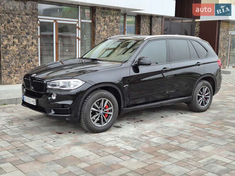 Позашляховик / Кросовер BMW X5 2016 в Черкасах