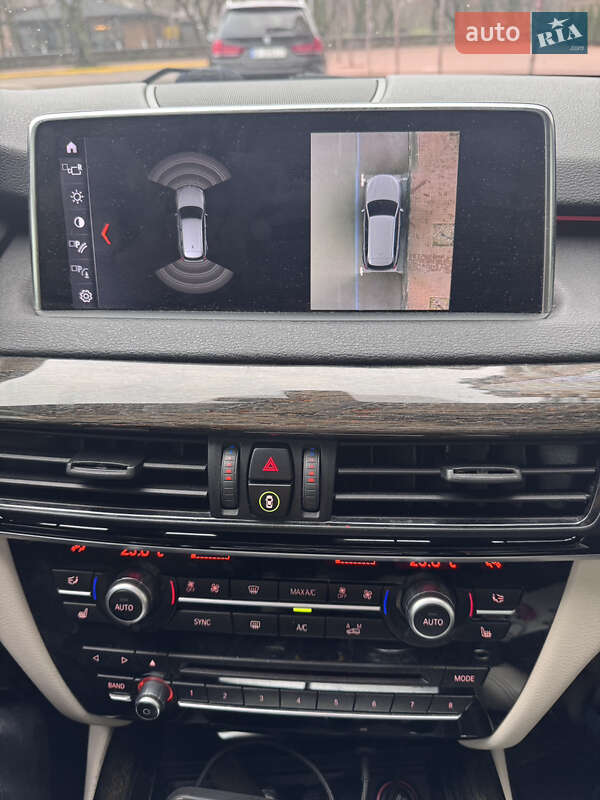 Внедорожник / Кроссовер BMW X5 2016 в Кременчуге