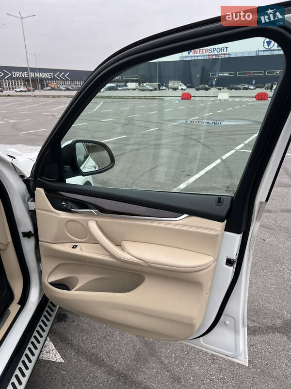 Внедорожник / Кроссовер BMW X5 2014 в Днепре фото 17 Внедорожник / Кроссовер BMW X5 2014 в Днепре