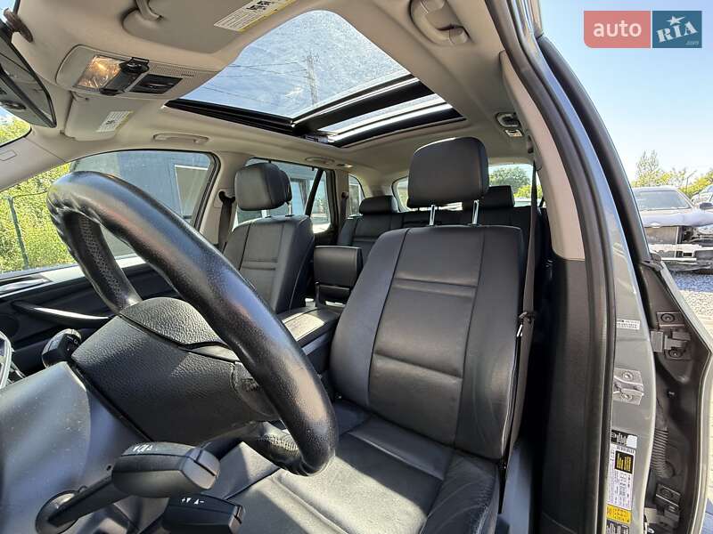 Внедорожник / Кроссовер BMW X5 2012 в Львове