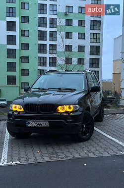 Позашляховик / Кросовер BMW X5 2005 в Рівному