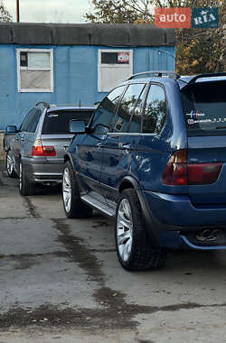 Внедорожник / Кроссовер BMW X5 2000 в Очакове