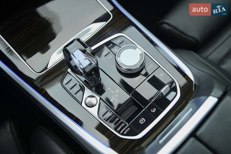 Внедорожник / Кроссовер BMW X5 2020 в Одессе