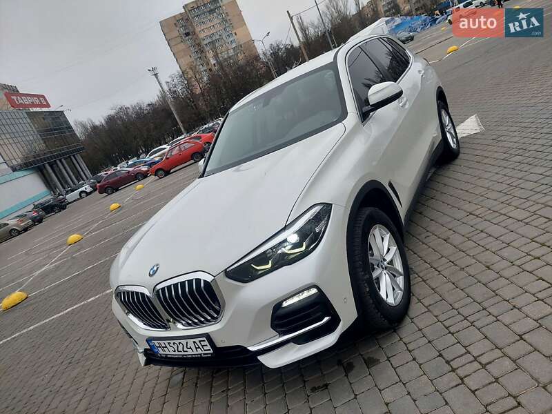 BMW X5 2019