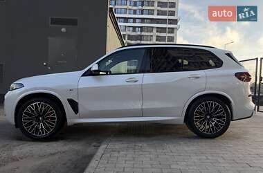 Внедорожник / Кроссовер BMW X5 2023 в Киеве