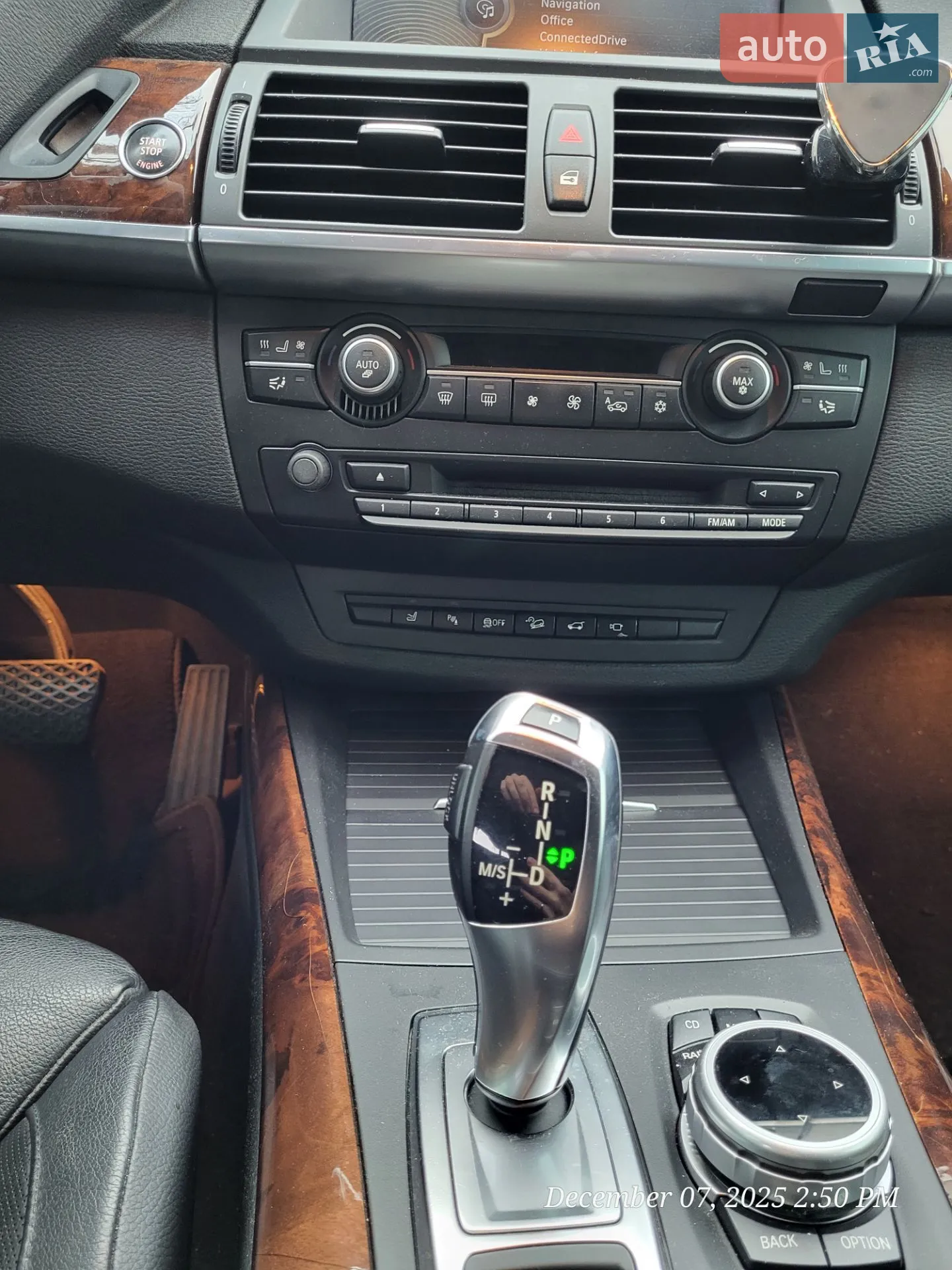 2011 BMW X5 - мініатюра 15