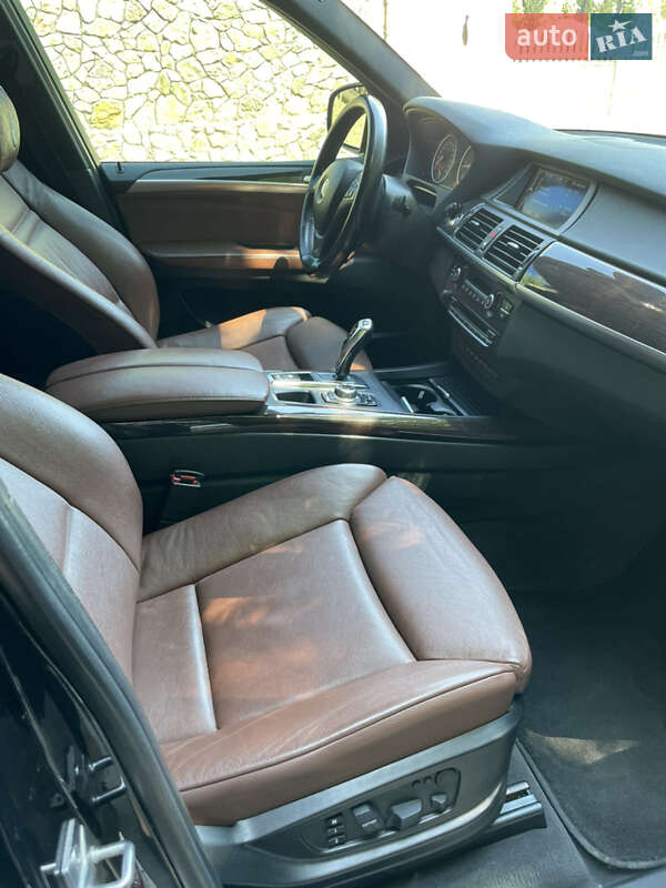 Внедорожник / Кроссовер BMW X5 2012 в Виннице