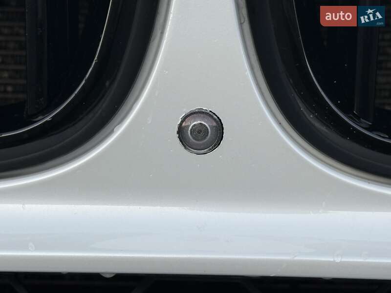 Внедорожник / Кроссовер BMW X5 2018 в Киеве