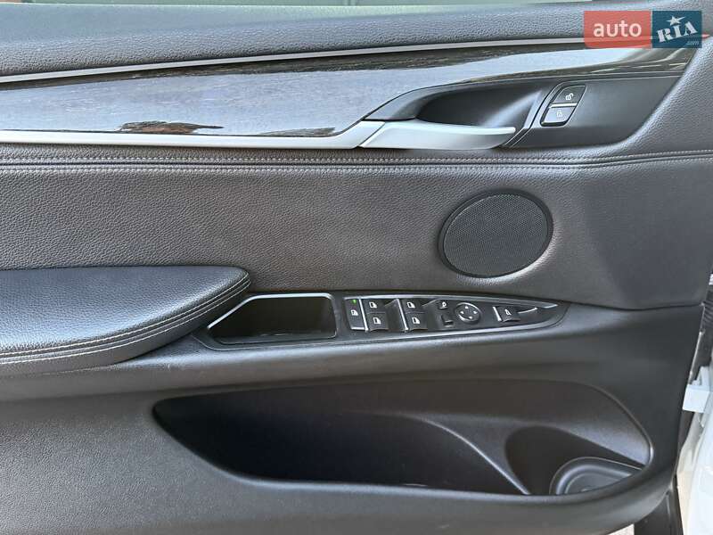 Внедорожник / Кроссовер BMW X5 2018 в Киеве