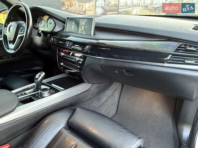 Внедорожник / Кроссовер BMW X5 2018 в Киеве