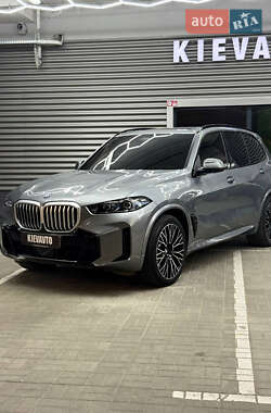 Внедорожник / Кроссовер BMW X5 2023 в Киеве