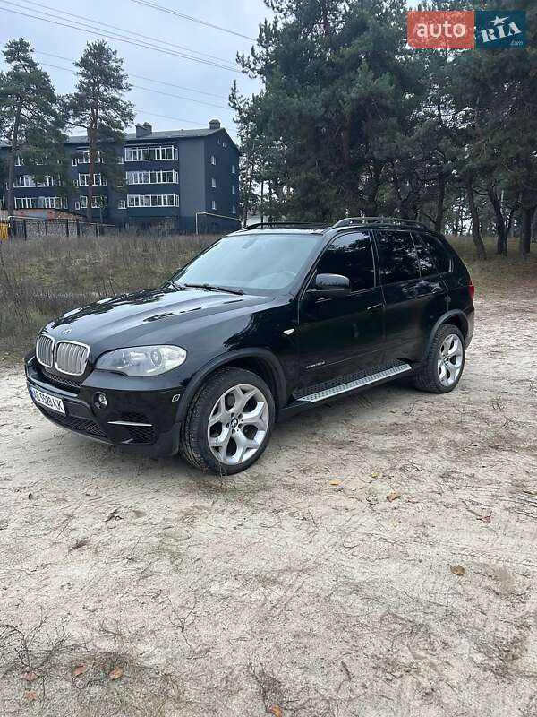Внедорожник / Кроссовер BMW X5 2013 в Ахтырке