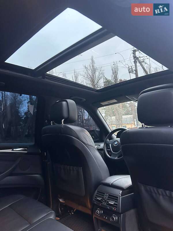 Внедорожник / Кроссовер BMW X5 2013 в Ахтырке