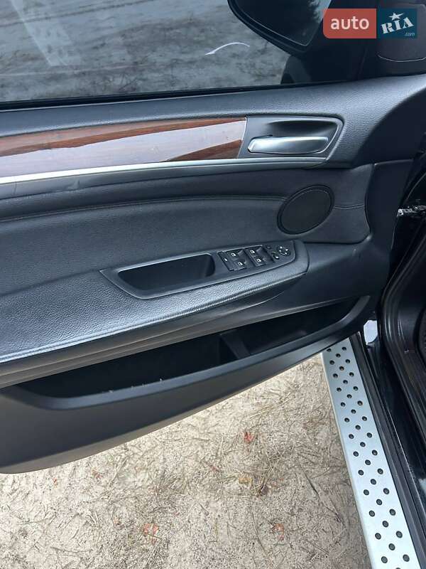 Внедорожник / Кроссовер BMW X5 2013 в Ахтырке