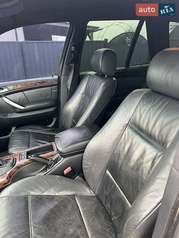 Позашляховик / Кросовер BMW X5 2002 в Коломиї