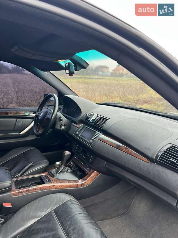 Позашляховик / Кросовер BMW X5 2002 в Коломиї