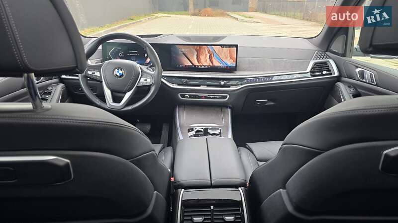 Позашляховик / Кросовер BMW X5 2023 в Івано-Франківську