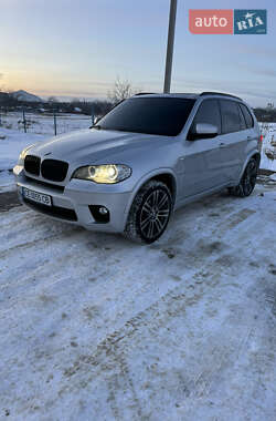Позашляховик / Кросовер BMW X5 2011 в Вижниці