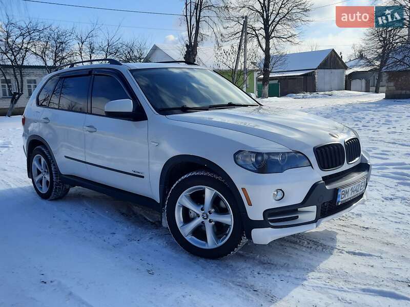 Внедорожник / Кроссовер BMW X5 2009 в Глухове