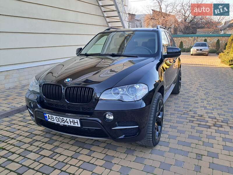 Внедорожник / Кроссовер BMW X5 2012 в Могилев-Подольске